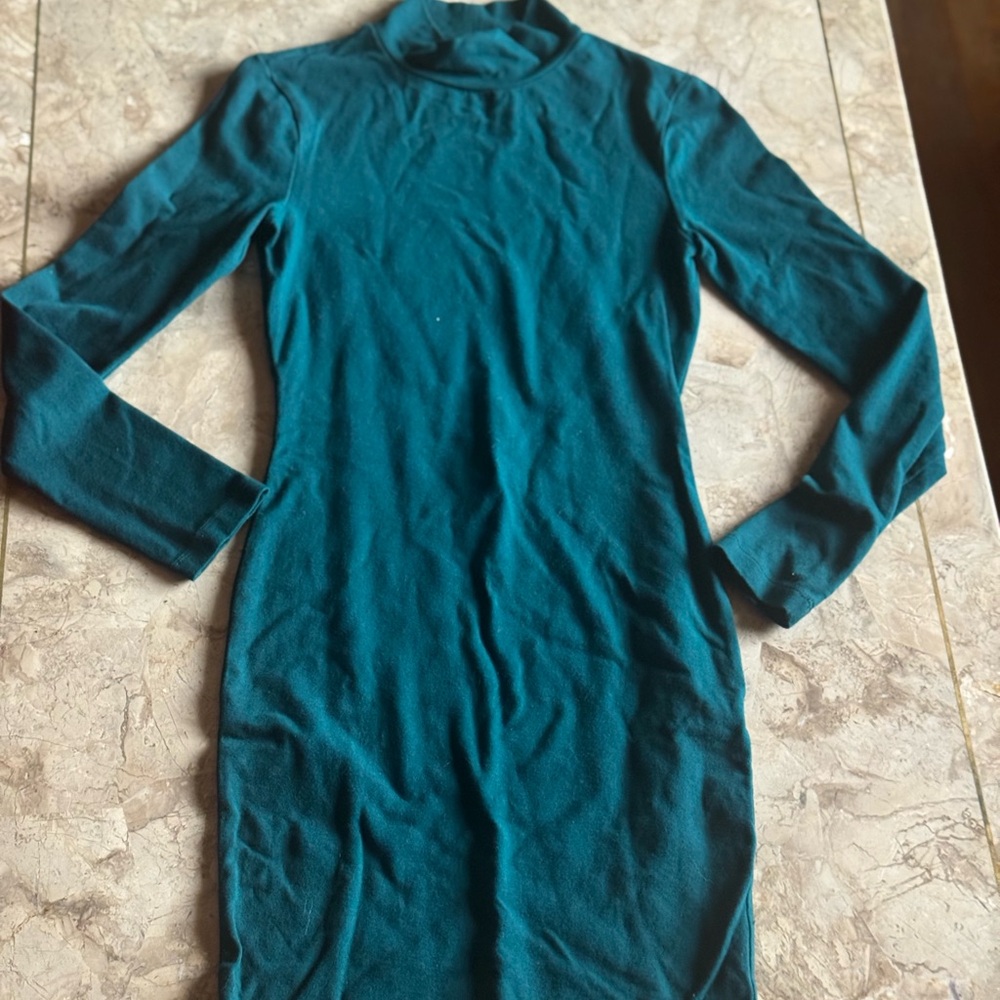 Forever 21 Green Bodycon Dress Long Sleeve
